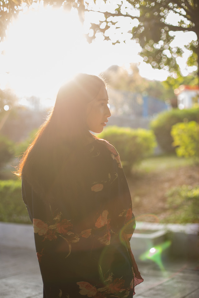 逆光少女黄昏清纯图  第8张