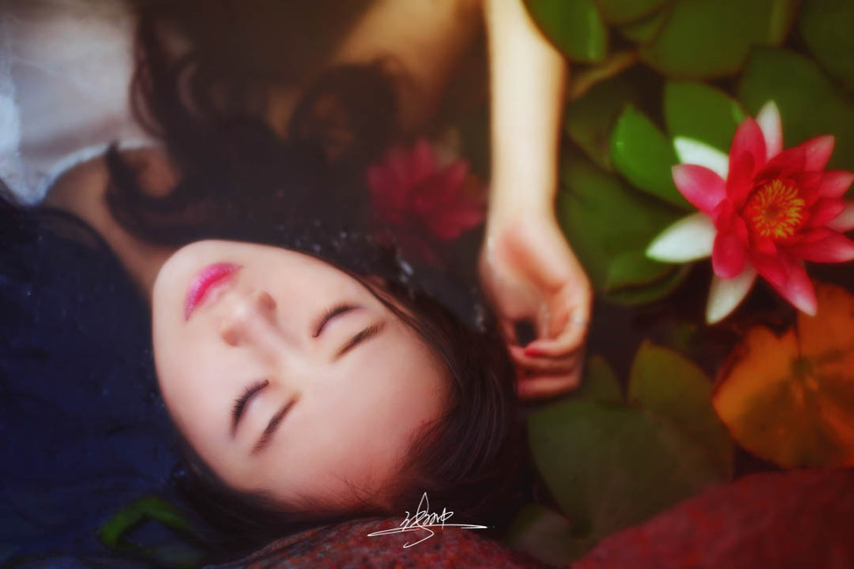 湿身女子水中小清晰图  第7张