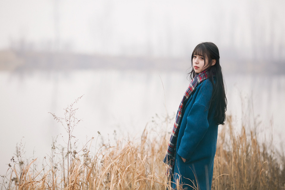 冬日暖阳下小清新美女  第10张