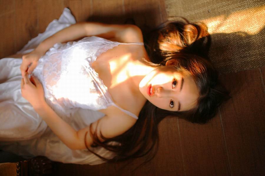 私房动人的清纯小美女  第8张