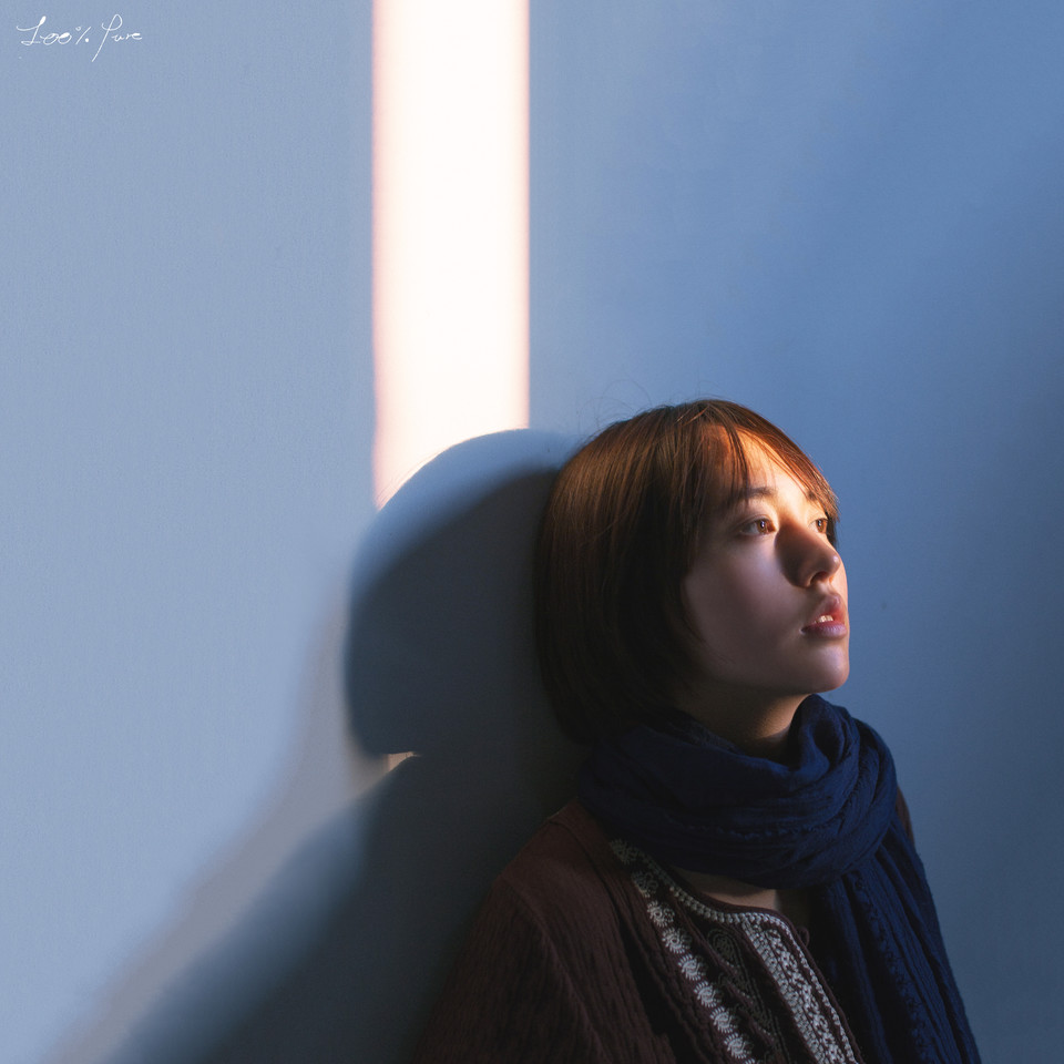 短发女子的清纯唯美写真图  第5张