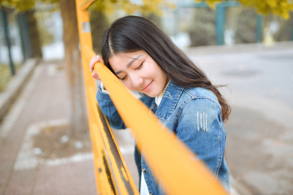 秋日清纯迷人长发美女  第18张