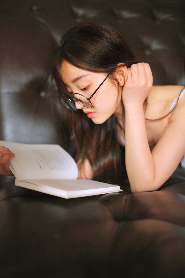 私房动人的清纯小美女  第6张