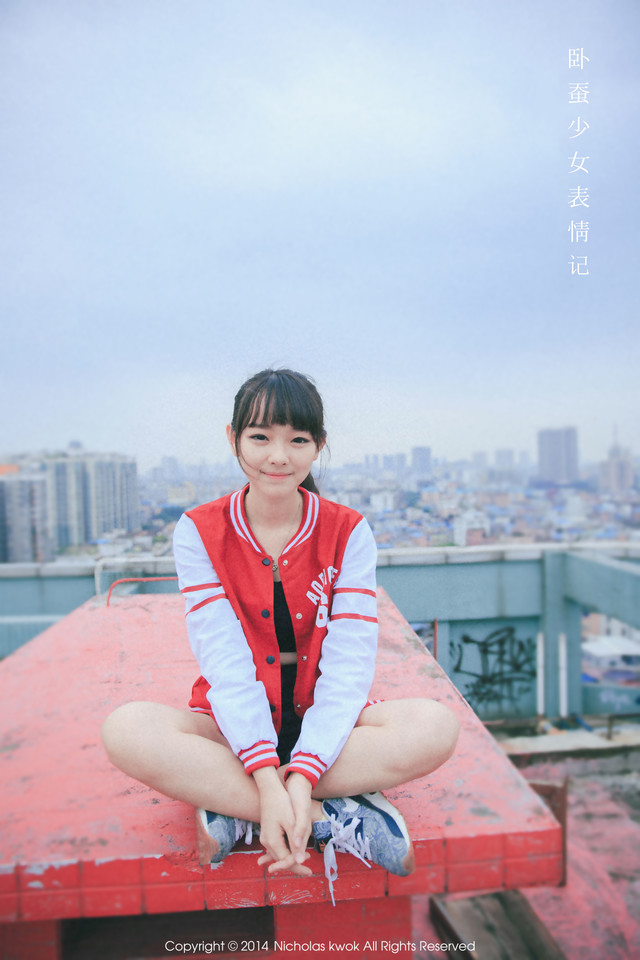 甜美女子的清纯写真图  第5张