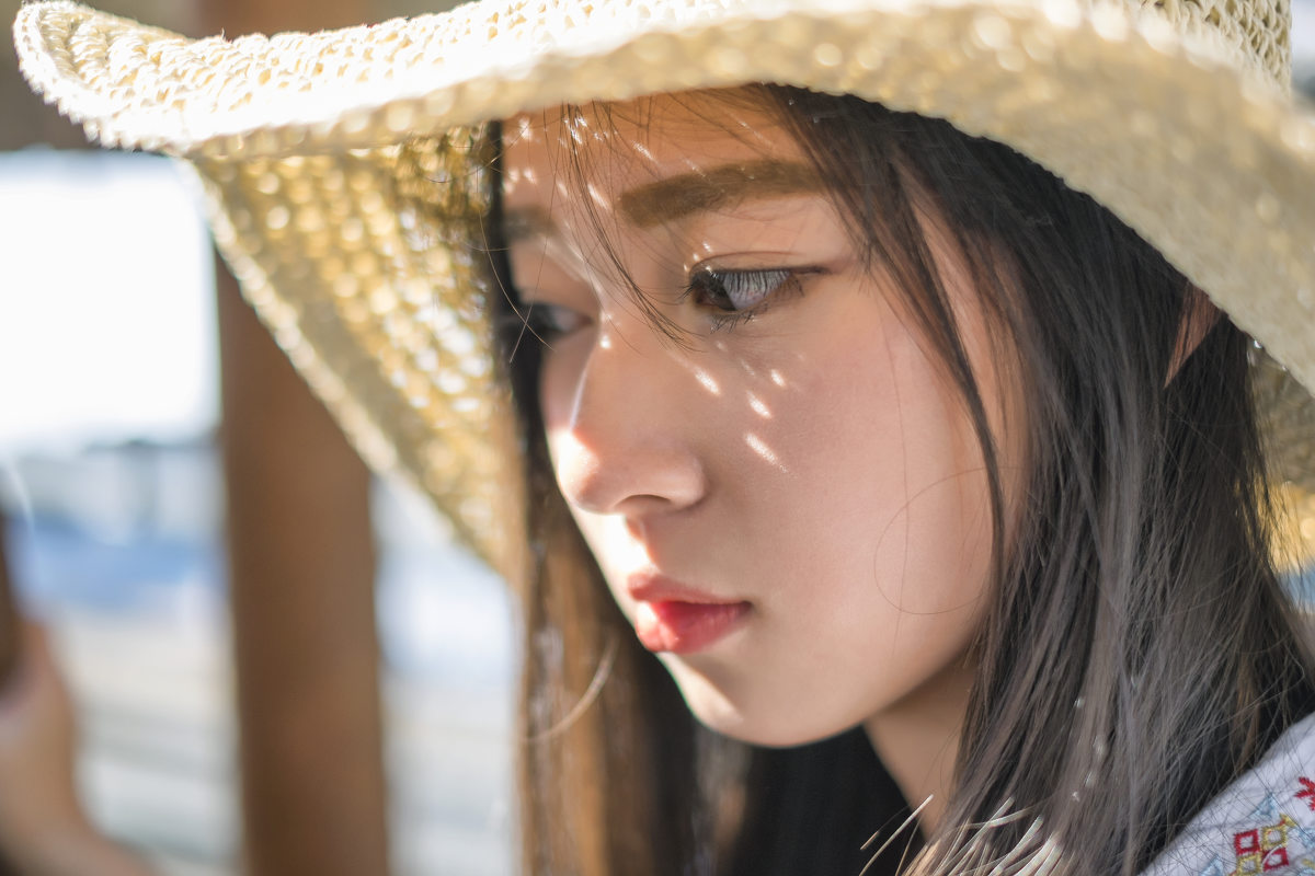 甜美笑容的户外清纯美女  第11张