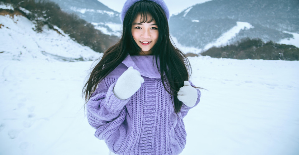 雪地清纯妹子私房照  第4张