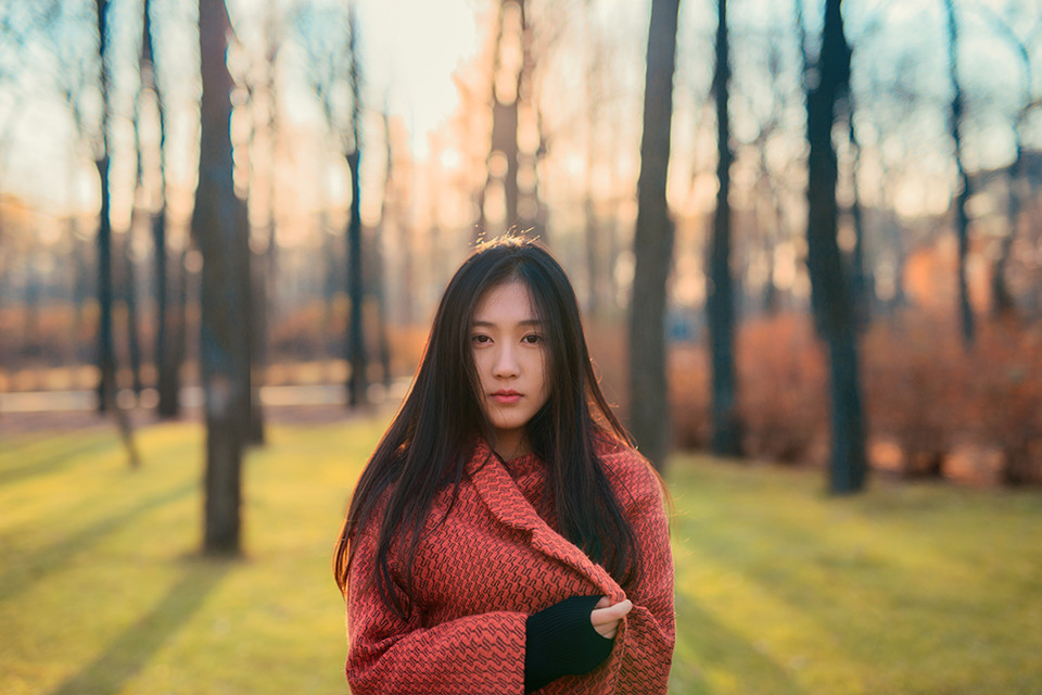 甜美女子冬日清纯写真  第4张